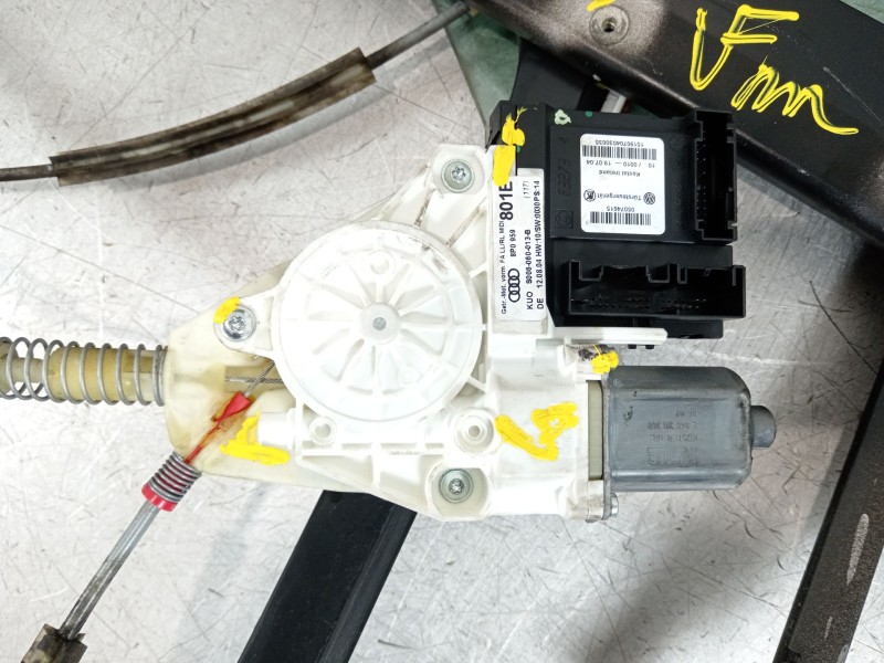 Recambio de elevalunas delantero izquierdo para audi a3 (8p1) 1.9 tdi referencia OEM IAM 8P3837461C 8P0959801E 