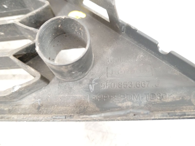 Recambio de rejilla paragolpes delantero para seat leon st (5f8) 1.5 tsi referencia OEM IAM 5F0853667J 5F0853667J9B9 