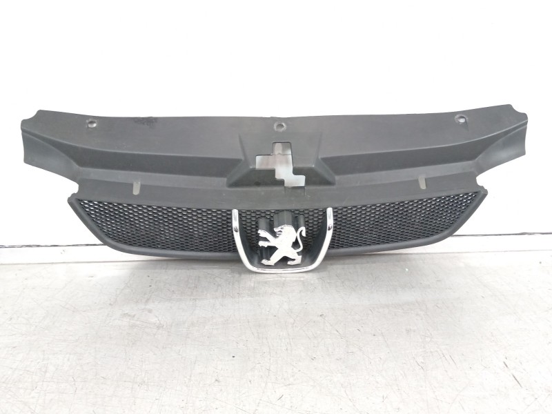 Recambio de rejilla delantera para peugeot 406 (8b) 2.0 hdi 90 referencia OEM IAM 9631250277 1852263016 