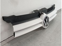 Recambio de rejilla delantera para volkswagen golf iv (1j1) 1.6 16v referencia OEM IAM 1J0853655G 1J0853651H 1J0853653C 2