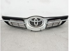 Recambio de rejilla delantera para toyota auris (_e18_) 1.4 d-4d (nde180_) referencia OEM IAM 5311402260  