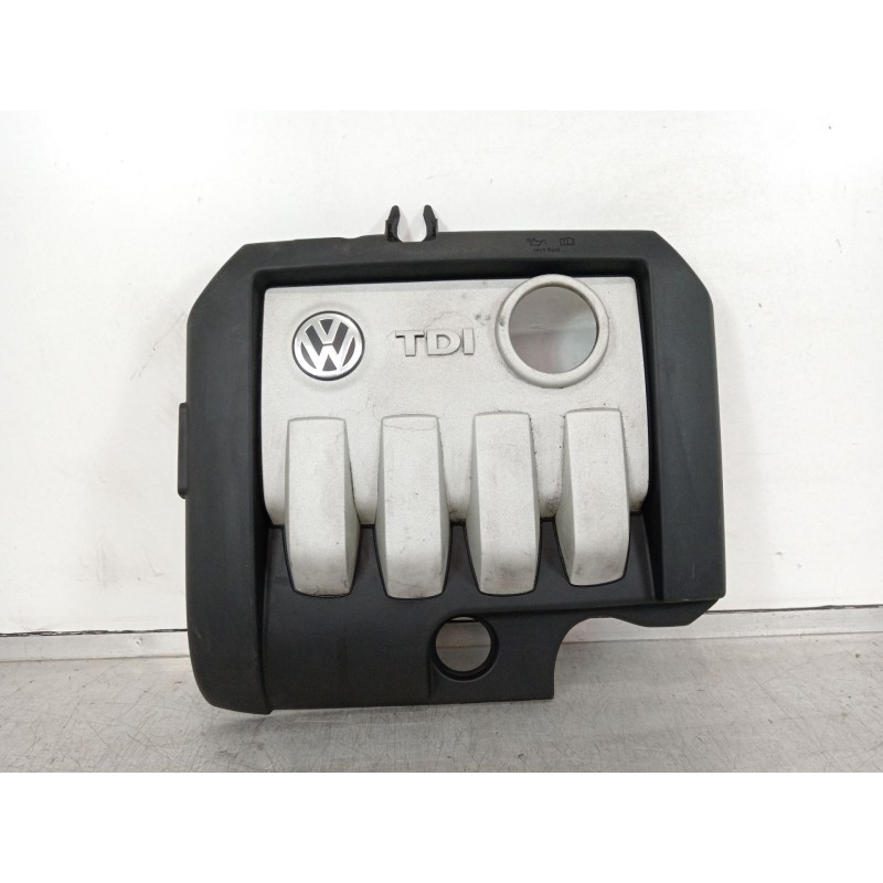 Recambio de tapa motor para volkswagen golf v (1k1) 1.9 tdi referencia OEM IAM 03G103925AJ 03G103925AN 03G103925AA