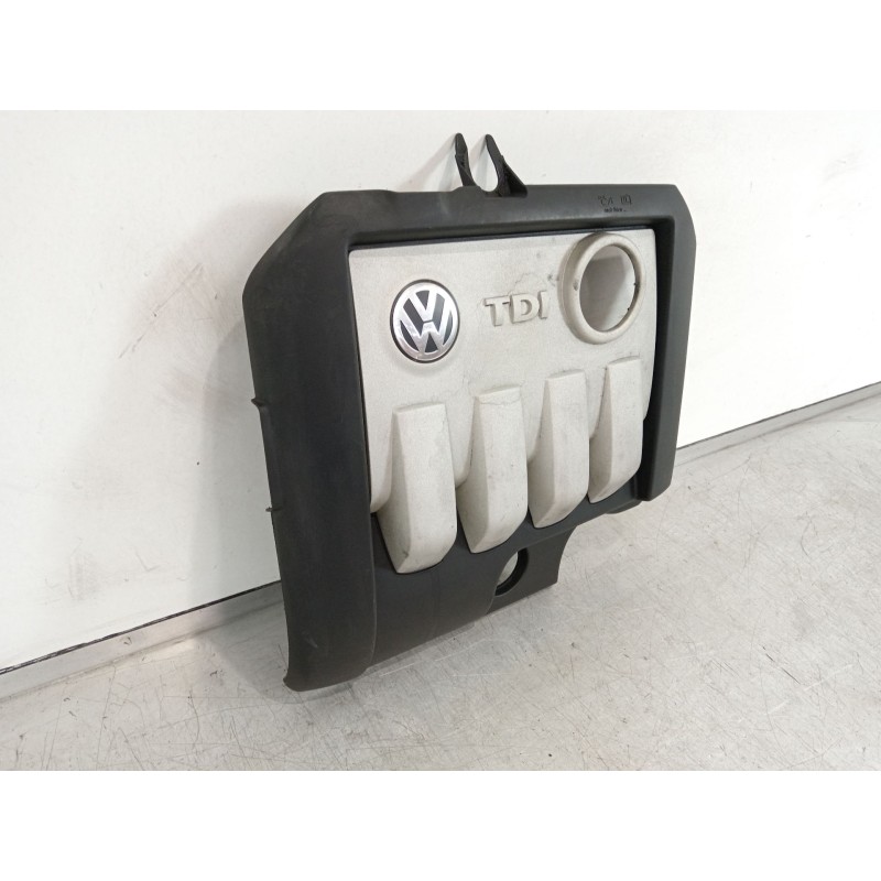 Recambio de tapa motor para volkswagen golf v (1k1) 1.9 tdi referencia OEM IAM 03G103925AJ 03G103925AN 03G103925AA