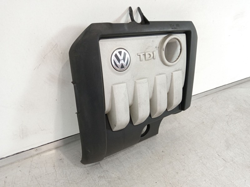 Recambio de tapa motor para volkswagen golf v (1k1) 1.9 tdi referencia OEM IAM 03G103925AJ 03G103925AN 03G103925AA