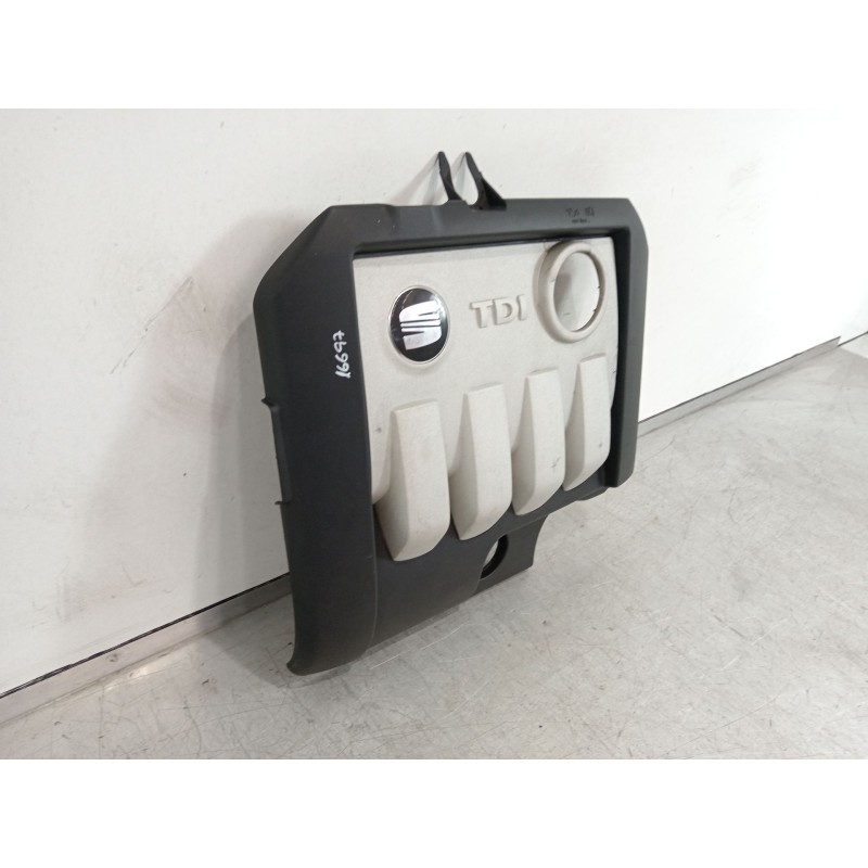Recambio de tapa motor para seat toledo iii (5p2) 1.9 tdi referencia OEM IAM 03G103925H 03G103925AN 03G103925AJ