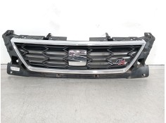 Recambio de rejilla delantera para seat leon st (5f8) 1.5 tsi referencia OEM IAM 5F0853651L 5F0853654J 