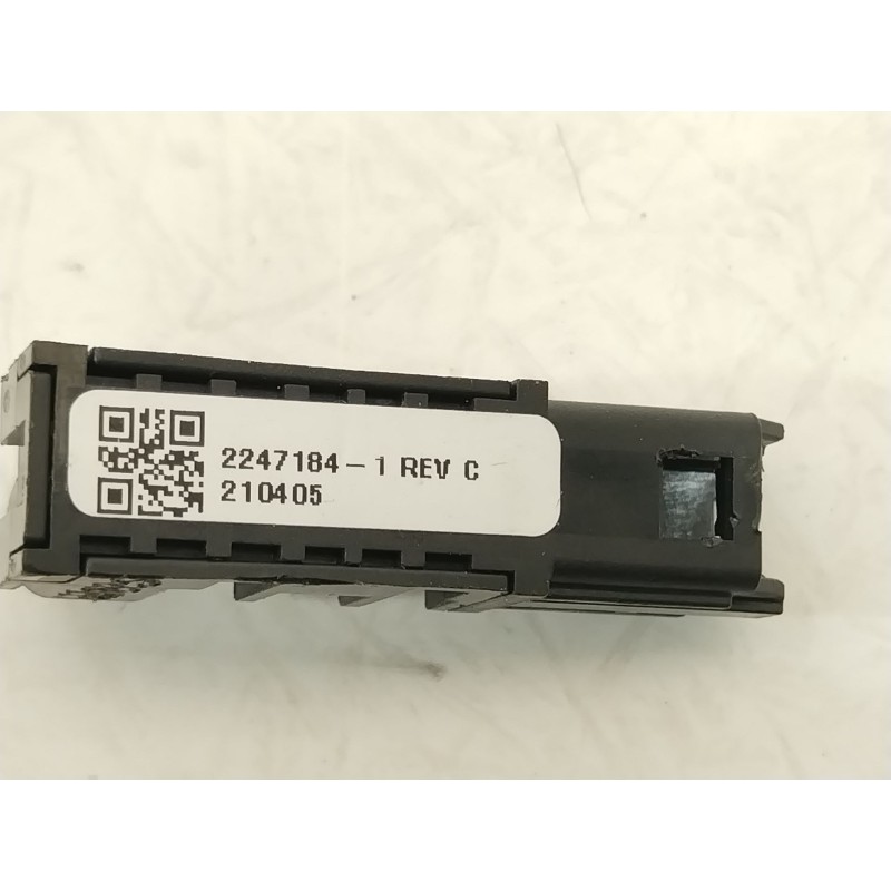 Recambio de sensor para opel insignia b grand sport (z18) 2.0 turbo referencia OEM IAM 2247184  