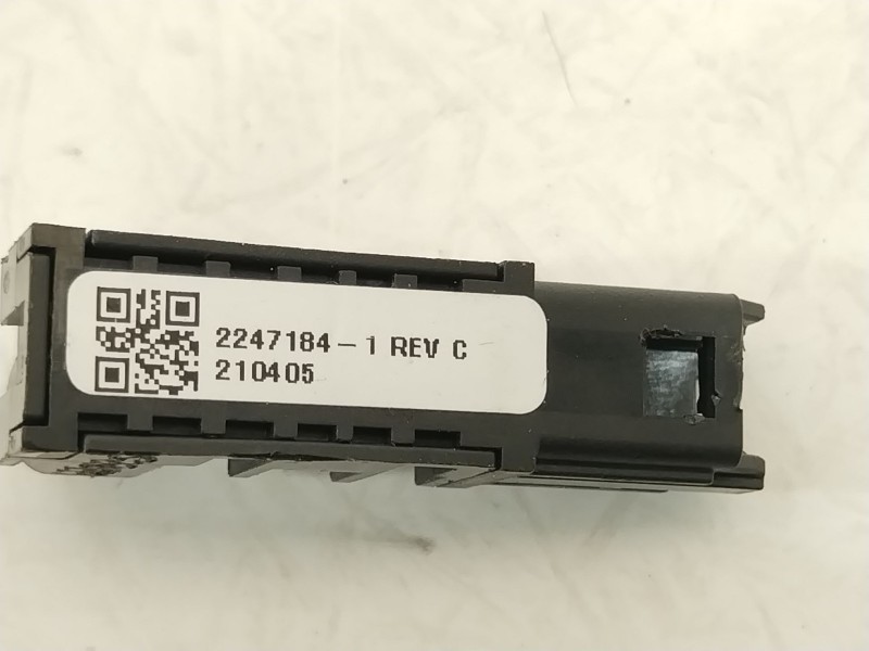 Recambio de sensor para opel insignia b grand sport (z18) 2.0 turbo referencia OEM IAM 2247184  