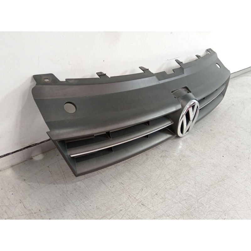 Recambio de rejilla delantera para volkswagen polo v (6r1, 6c1) 1.2 tsi referencia OEM IAM 6R0853651C 6R0853653C 6R0853600A