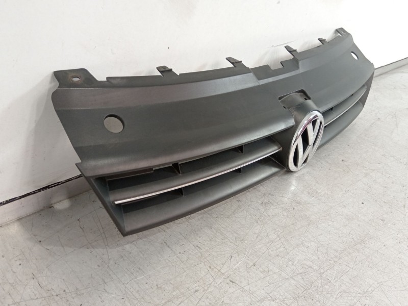 Recambio de rejilla delantera para volkswagen polo v (6r1, 6c1) 1.2 tsi referencia OEM IAM 6R0853651C 6R0853653C 6R0853600A