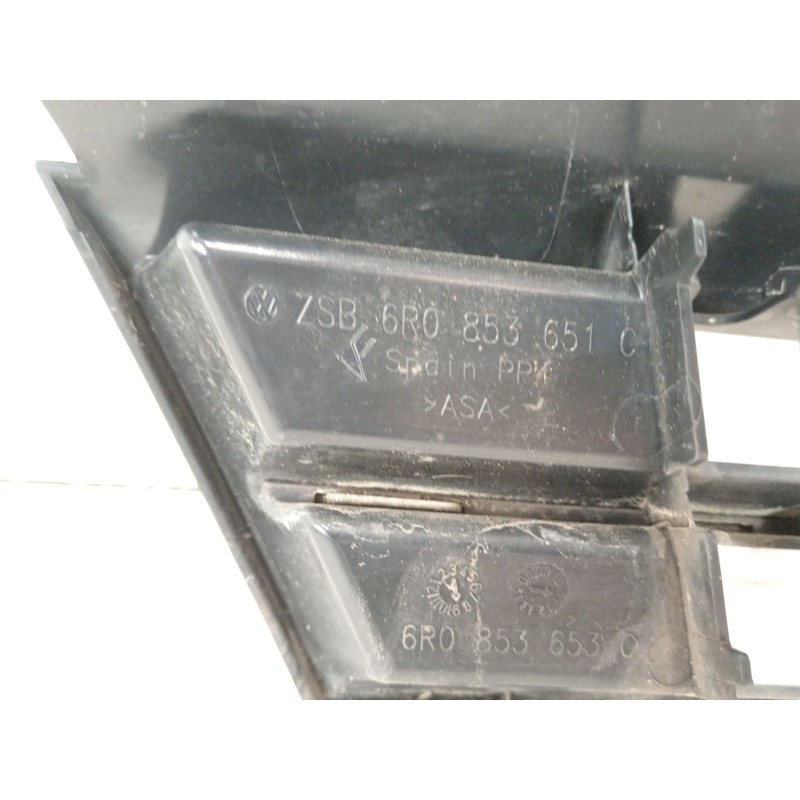 Recambio de rejilla delantera para volkswagen polo v (6r1, 6c1) 1.2 tsi referencia OEM IAM 6R0853651C 6R0853653C 6R0853600A