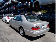 mercedes-benz clase e (w210) del año 2000