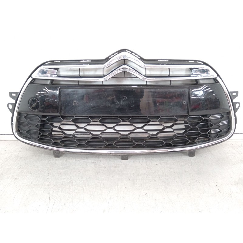 Recambio de rejilla delantera para citroën ds3 (sa_) 1.2 vti 82 referencia OEM IAM 9674025277 9673271277 7422X7