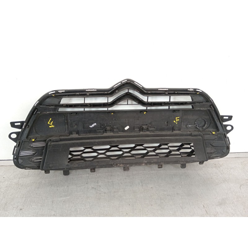 Recambio de rejilla delantera para citroën ds3 (sa_) 1.2 vti 82 referencia OEM IAM 9674025277 9673271277 7422X7