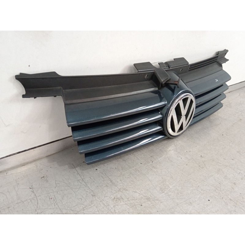 Recambio de rejilla delantera para volkswagen bora i (1j2) 1.9 tdi referencia OEM IAM 1J5853655C 1J5853601 1J5853601A