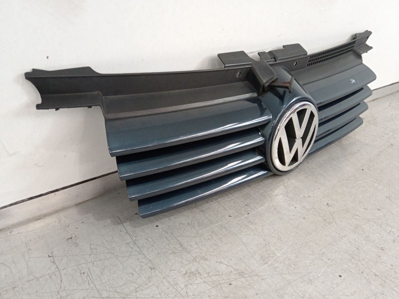 Recambio de rejilla delantera para volkswagen bora i (1j2) 1.9 tdi referencia OEM IAM 1J5853655C 1J5853601 1J5853601A