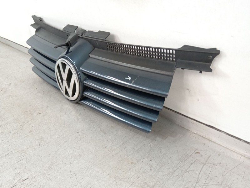 Recambio de rejilla delantera para volkswagen bora i (1j2) 1.9 tdi referencia OEM IAM 1J5853655C 1J5853601 1J5853601A