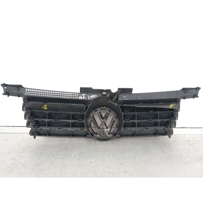 Recambio de rejilla delantera para volkswagen bora i (1j2) 1.9 tdi referencia OEM IAM 1J5853655C 1J5853601 1J5853601A