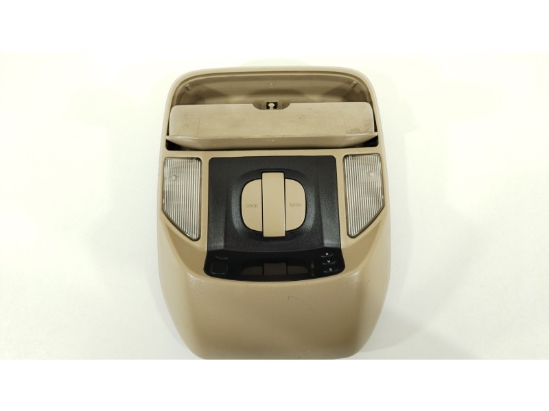 Recambio de luz interior para ssangyong rodius xdi referencia OEM IAM 8371021000  8110021001