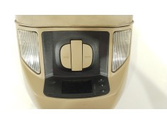 Recambio de luz interior para ssangyong rodius xdi referencia OEM IAM 8371021000  8110021001 2