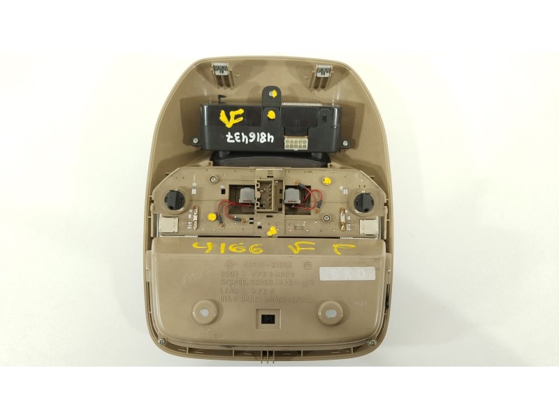 Recambio de luz interior para ssangyong rodius xdi referencia OEM IAM 8371021000  8110021001