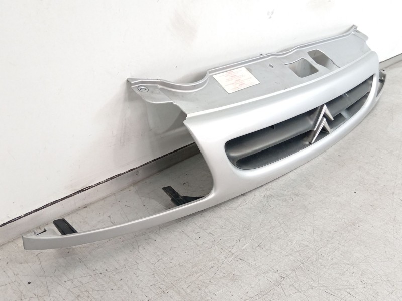 Recambio de rejilla delantera para citroën saxo (s0, s1) 1.1 x, sx referencia OEM IAM 9629954777  