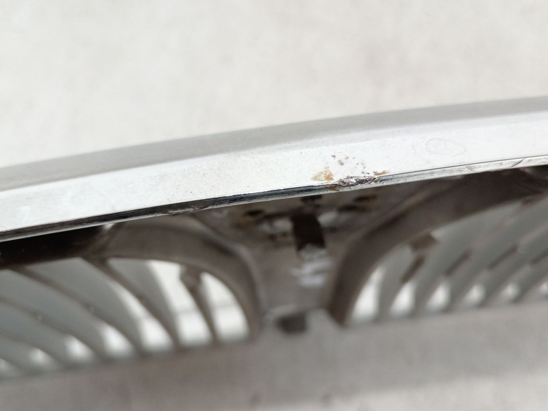 Recambio de rejilla delantera para rover 25 i hatchback (rf) 2.0 idt referencia OEM IAM DHT100040  