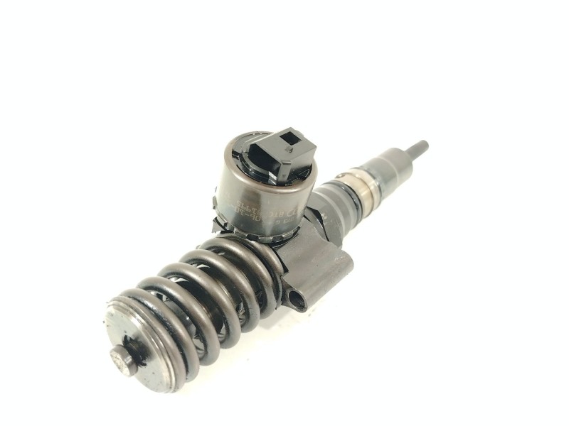 Recambio de inyector para seat altea (5p1) 2.0 tdi referencia OEM IAM 03G130073G 0414720404 
