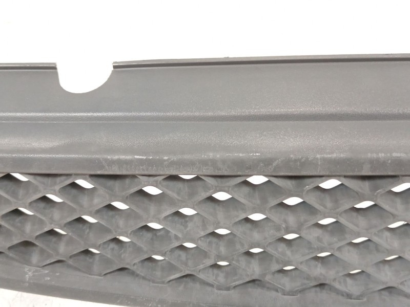 Recambio de rejilla delantera para ford fiesta v (jh_, jd_) 1.4 tdci referencia OEM IAM 2S618A133BW  