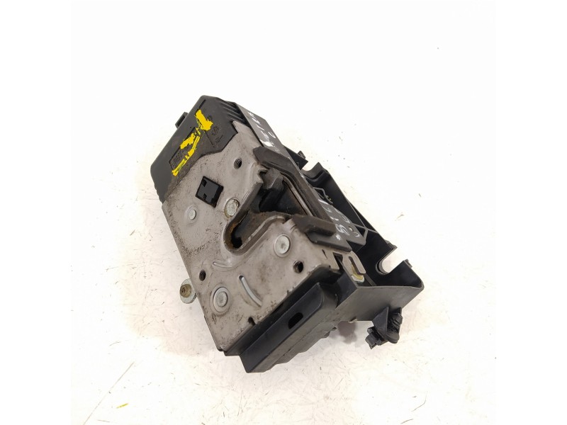 Recambio de cerradura puerta delantera izquierda para opel vectra c berlina elegance referencia OEM IAM 13210767  