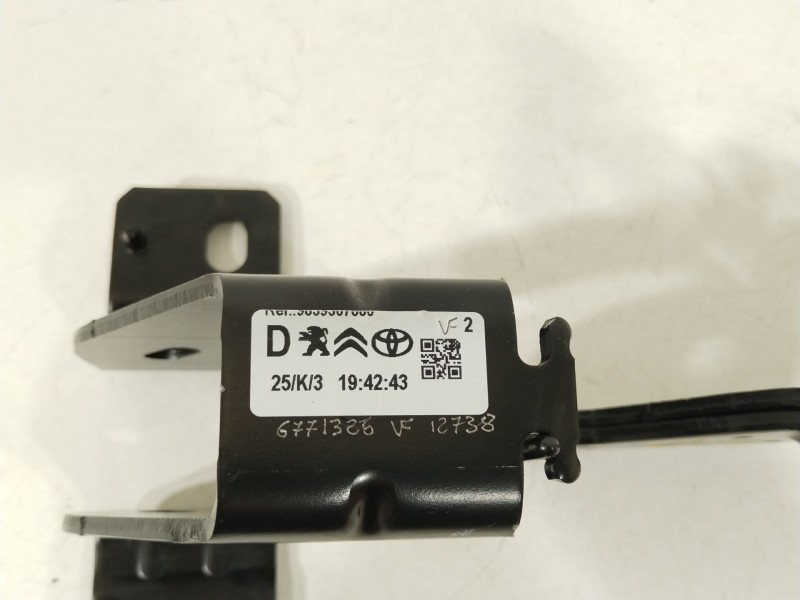 Recambio de retenedor puerta para peugeot traveller autobús (v_) 2.0 bluehdi 145 referencia OEM IAM 9839367880  
