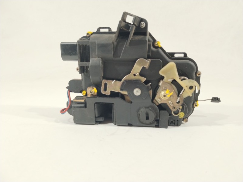 Recambio de cerradura puerta trasera derecha para seat leon (1m1) 1.9 tdi referencia OEM IAM 3B4839016A  