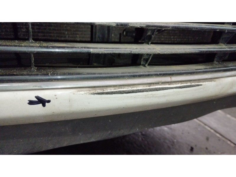 Recambio de paragolpes delantero para toyota auris station wagon (_e18_) 1.8 hybrid (zwe186_) referencia OEM IAM 521190Z962 5211