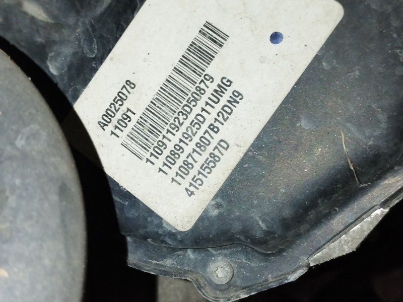 Recambio de cremallera direccion para ford focus iii sedán 1.6 ti referencia OEM IAM BV6C3D070AE AV6T3C221 