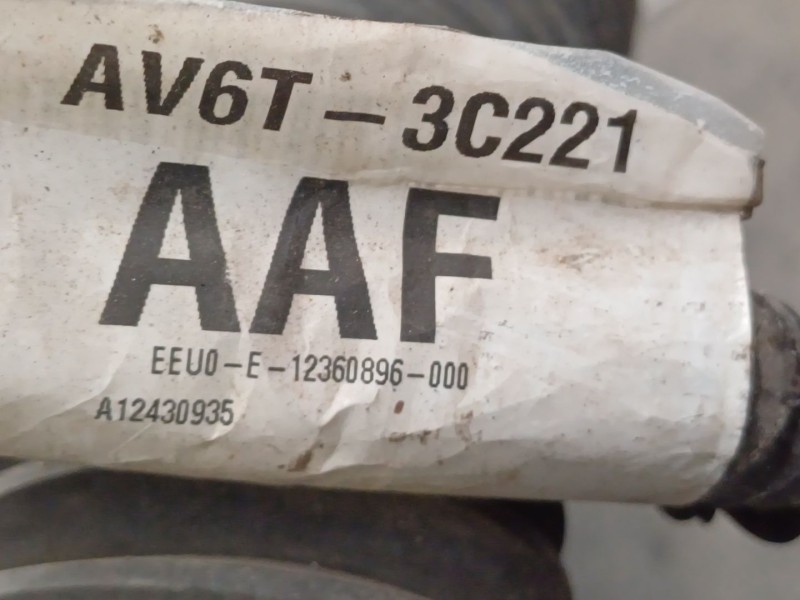 Recambio de cremallera direccion para ford focus iii sedán 1.6 ti referencia OEM IAM BV6C3D070AE AV6T3C221 