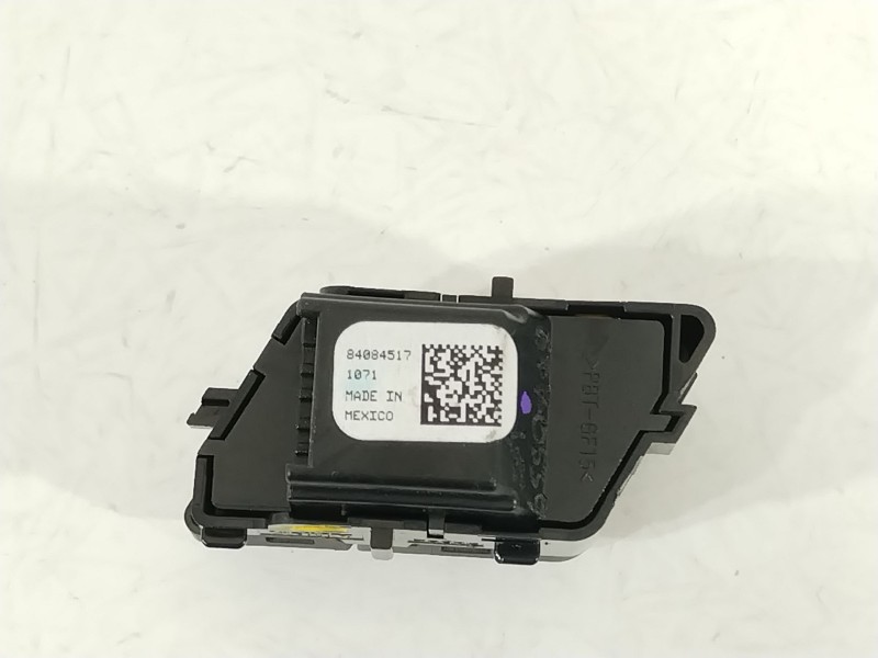 Recambio de interruptor para opel insignia b grand sport (z18) 2.0 turbo referencia OEM IAM 84084517  