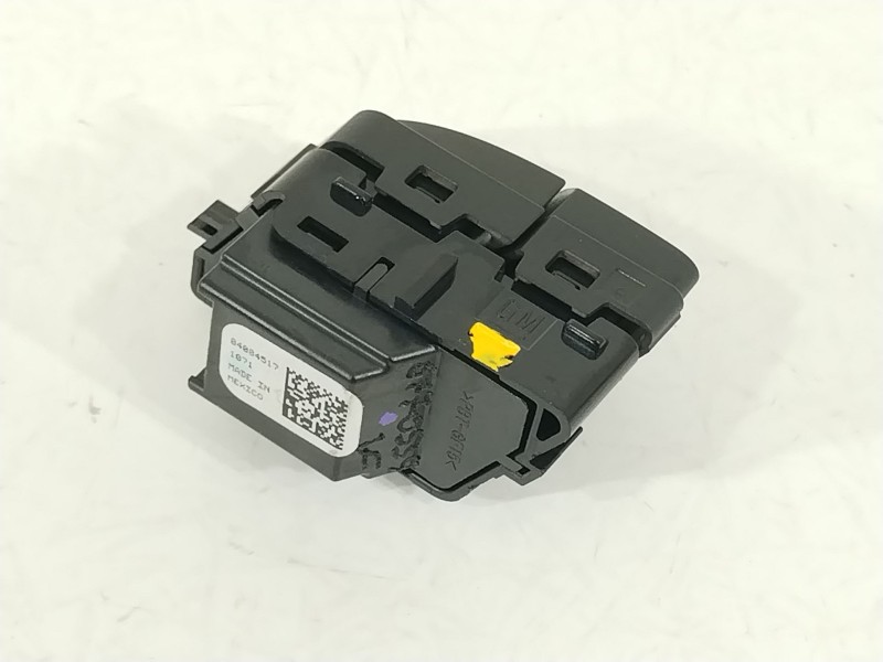 Recambio de interruptor para opel insignia b grand sport (z18) 2.0 turbo referencia OEM IAM 84084517  