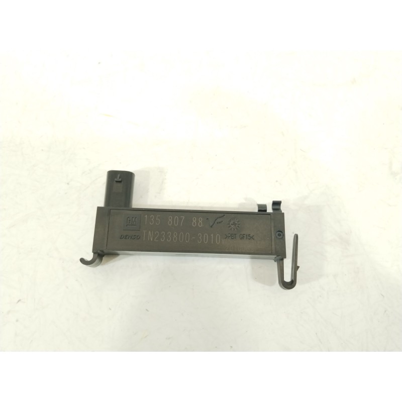 Recambio de antena para opel insignia b grand sport (z18) 2.0 turbo referencia OEM IAM 13580788 TN2338003010 