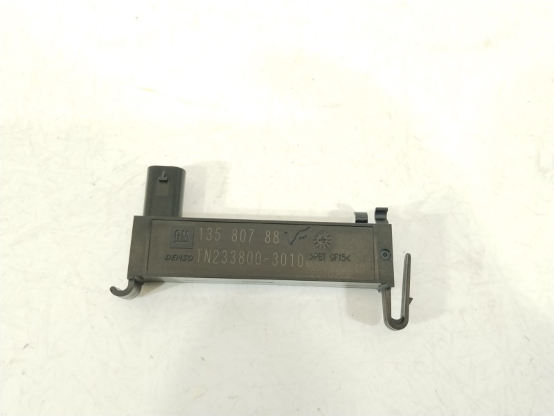 Recambio de antena para opel insignia b grand sport (z18) 2.0 turbo referencia OEM IAM 13580788 TN2338003010 