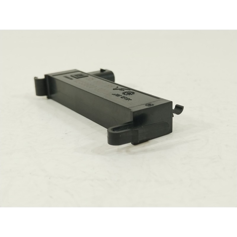 Recambio de antena para opel insignia b grand sport (z18) 2.0 turbo referencia OEM IAM 13580788 TN2338003010 