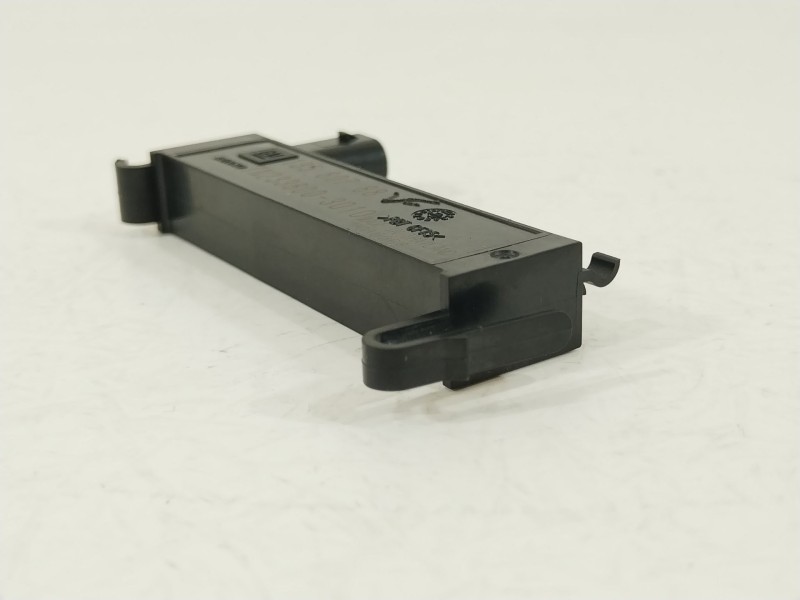 Recambio de antena para opel insignia b grand sport (z18) 2.0 turbo referencia OEM IAM 13580788 TN2338003010 