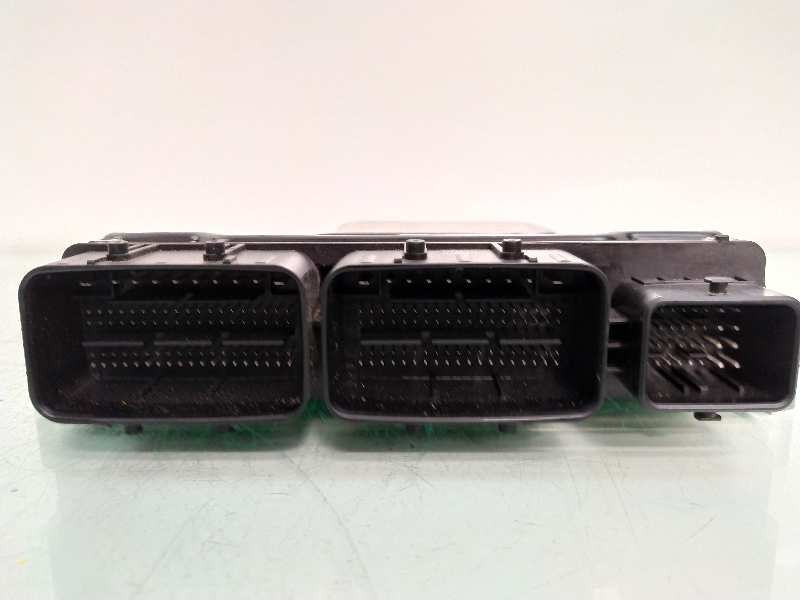 Recambio de centralita motor uce para dacia duster ii prestige referencia OEM IAM 237101118S 0281035669 