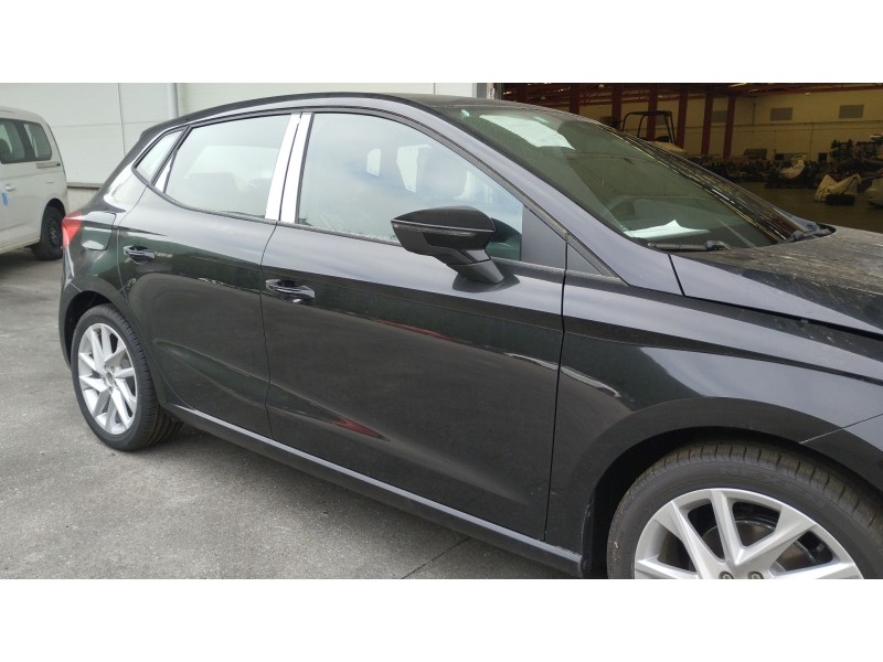 Recambio de puerta delantera derecha para seat ibiza (kj1) fr ib referencia OEM IAM 6F0831052D  