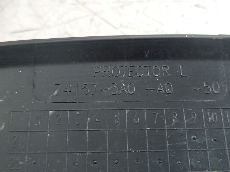 Recambio de aletin delantero izquierdo para honda cr-v vi hybrid referencia OEM IAM 741573A0  