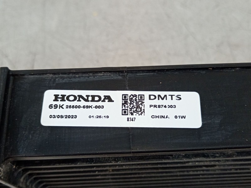 Recambio de radiador aceite para honda cr-v vi hybrid referencia OEM IAM 69K2550069 PR82000 2550069K003