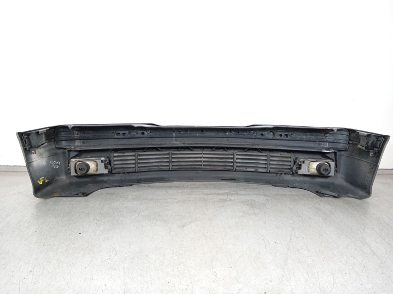 Recambio de paragolpes delantero para bmw 3 (e36) 318 is referencia OEM IAM 51118222434 5111-8165090 