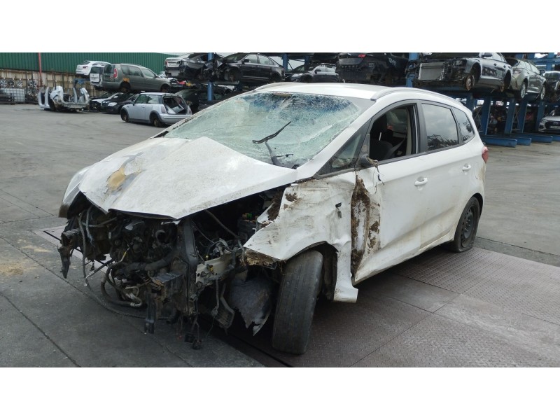 kia carens iv del año 2014