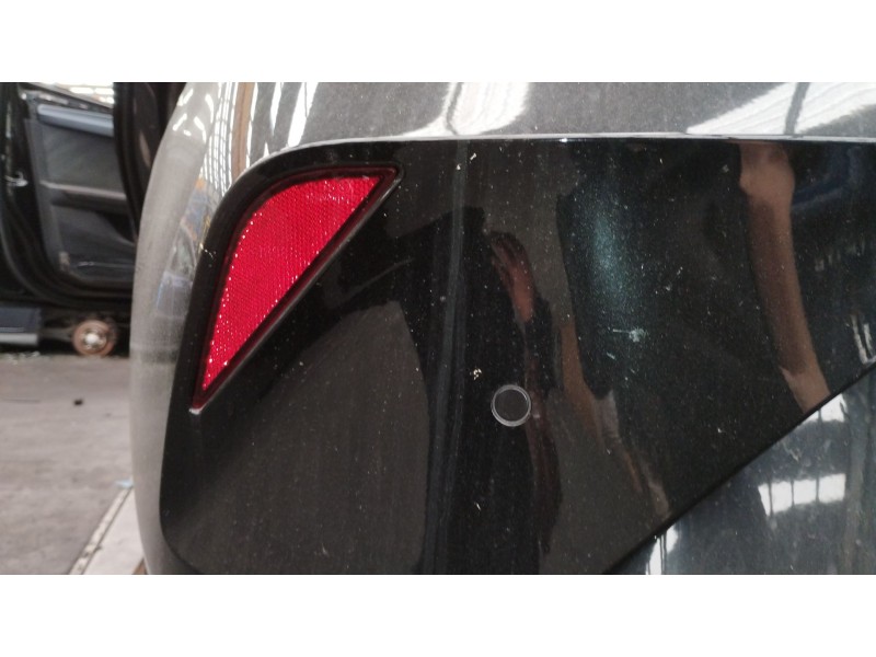 Recambio de paragolpes trasero para cupra leon (kl1, ku1, kug) 2.0 tsi referencia OEM IAM 5H0857552J  