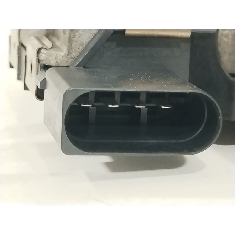 Recambio de motor limpia delantero para kia carens iv 1.6 gdi referencia OEM IAM 98100A4000 98110A4000 0390248011