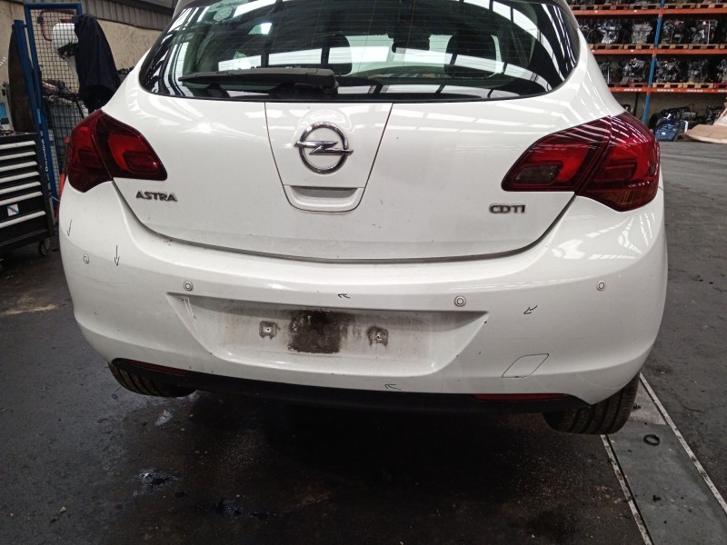 Recambio de paragolpes trasero para opel astra j (p10) 1.7 cdti (68) referencia OEM IAM   